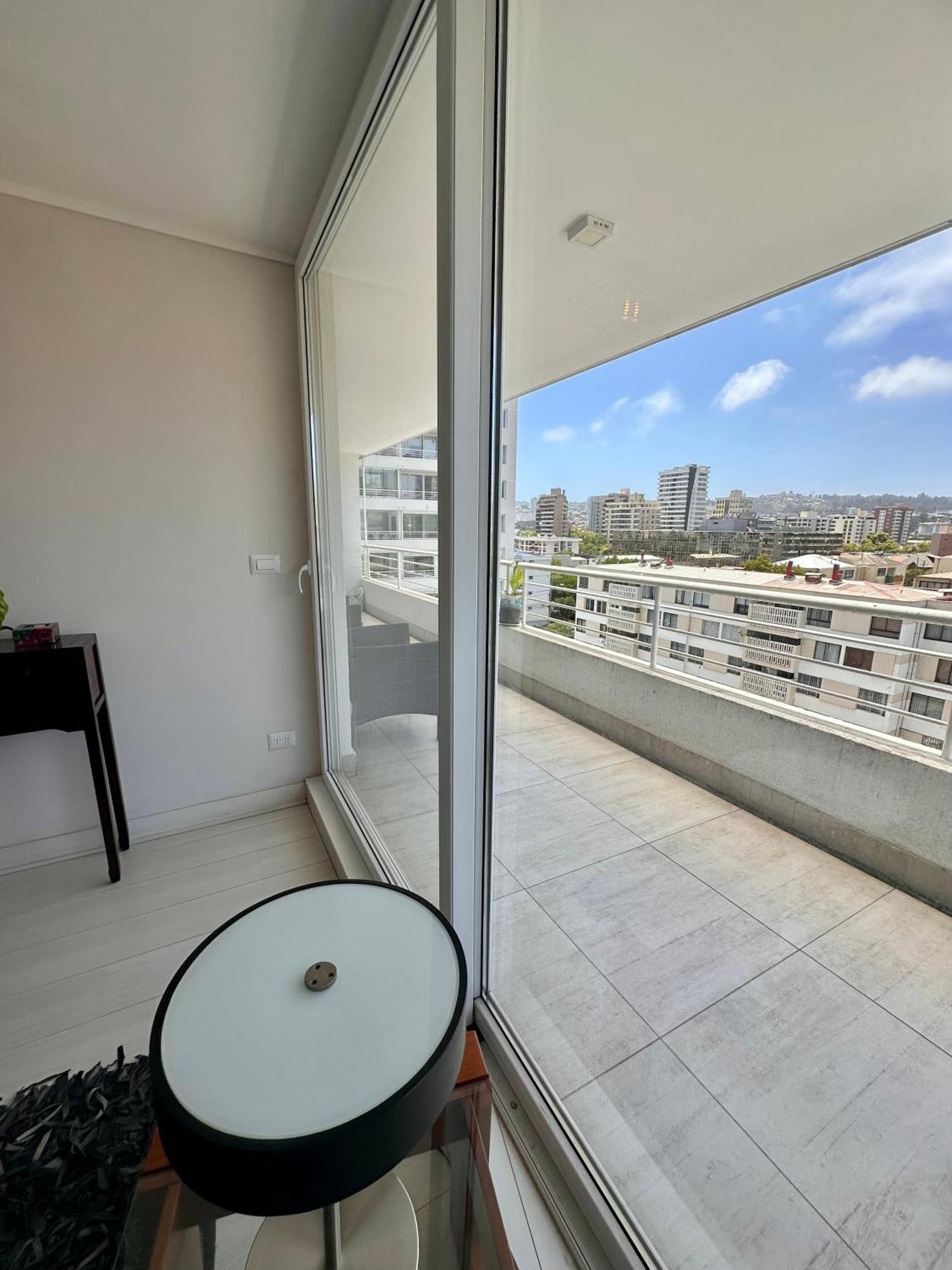 Moderno Y Comodo Departamento En Apartamento Vina del Mar